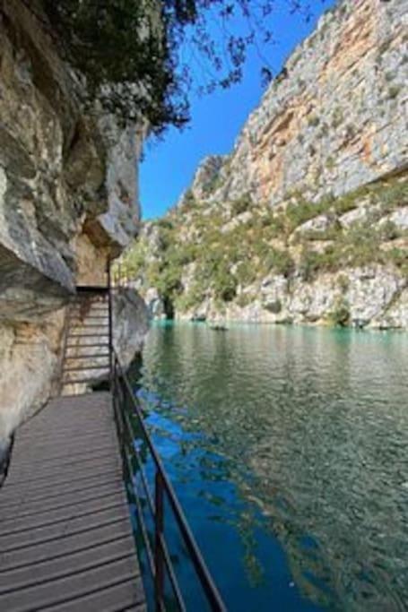 Mazet 55 Gorges Du Verdon Saint-Martin-de-Brômes Exterior foto